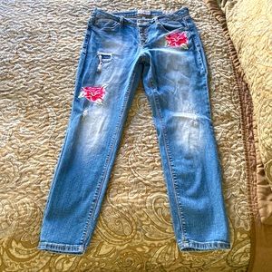 Black Daisy Jaime relaxed skinny cropped jeans Sz 9 floral appliqué destroyed